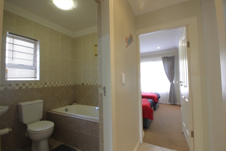 2 Bedroom Property for Sale in Jeffreys Bay Central Eastern Cape